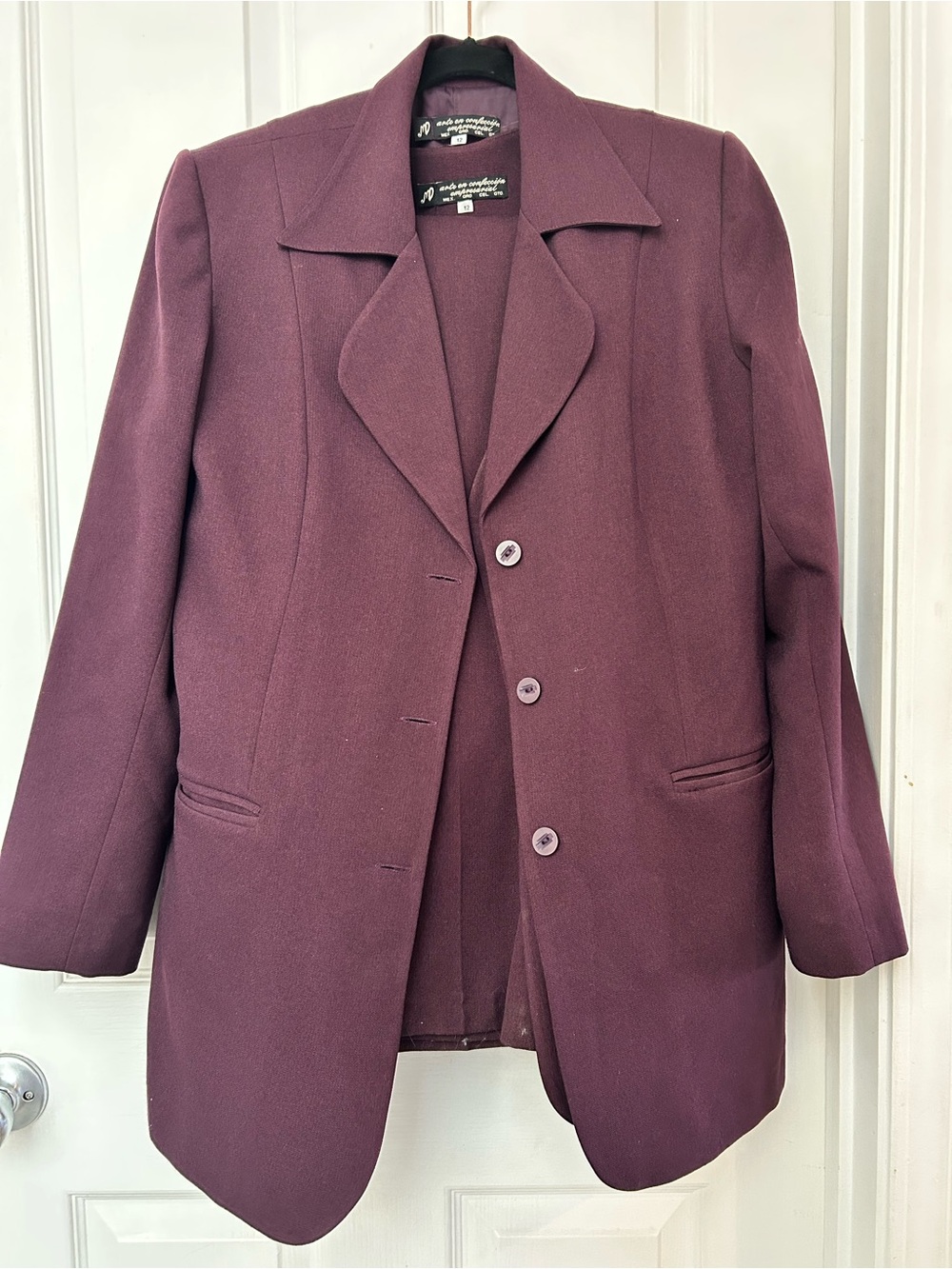 Tailored Plum Women's Blazer Jacket - Unbranded